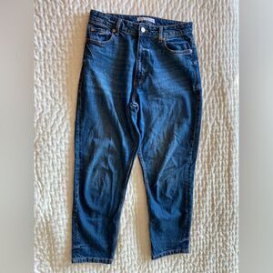 Zara women’s size 8 blue jeans.